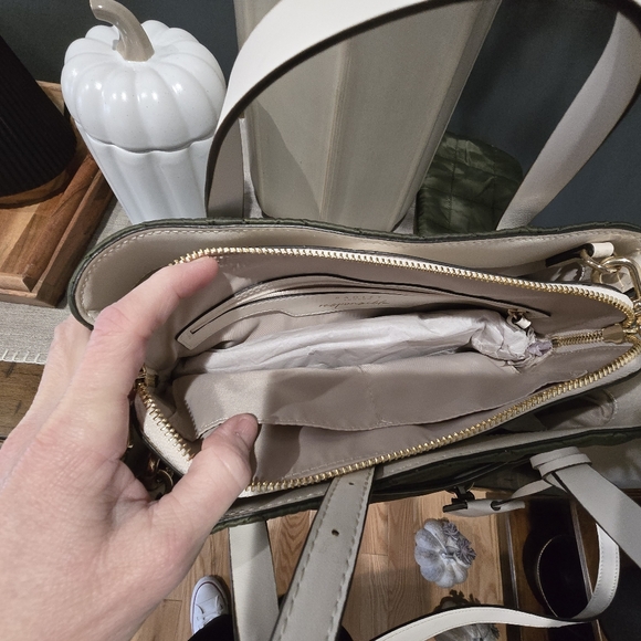 Radley Finsbury Green Quilted - Picture 7 of 9